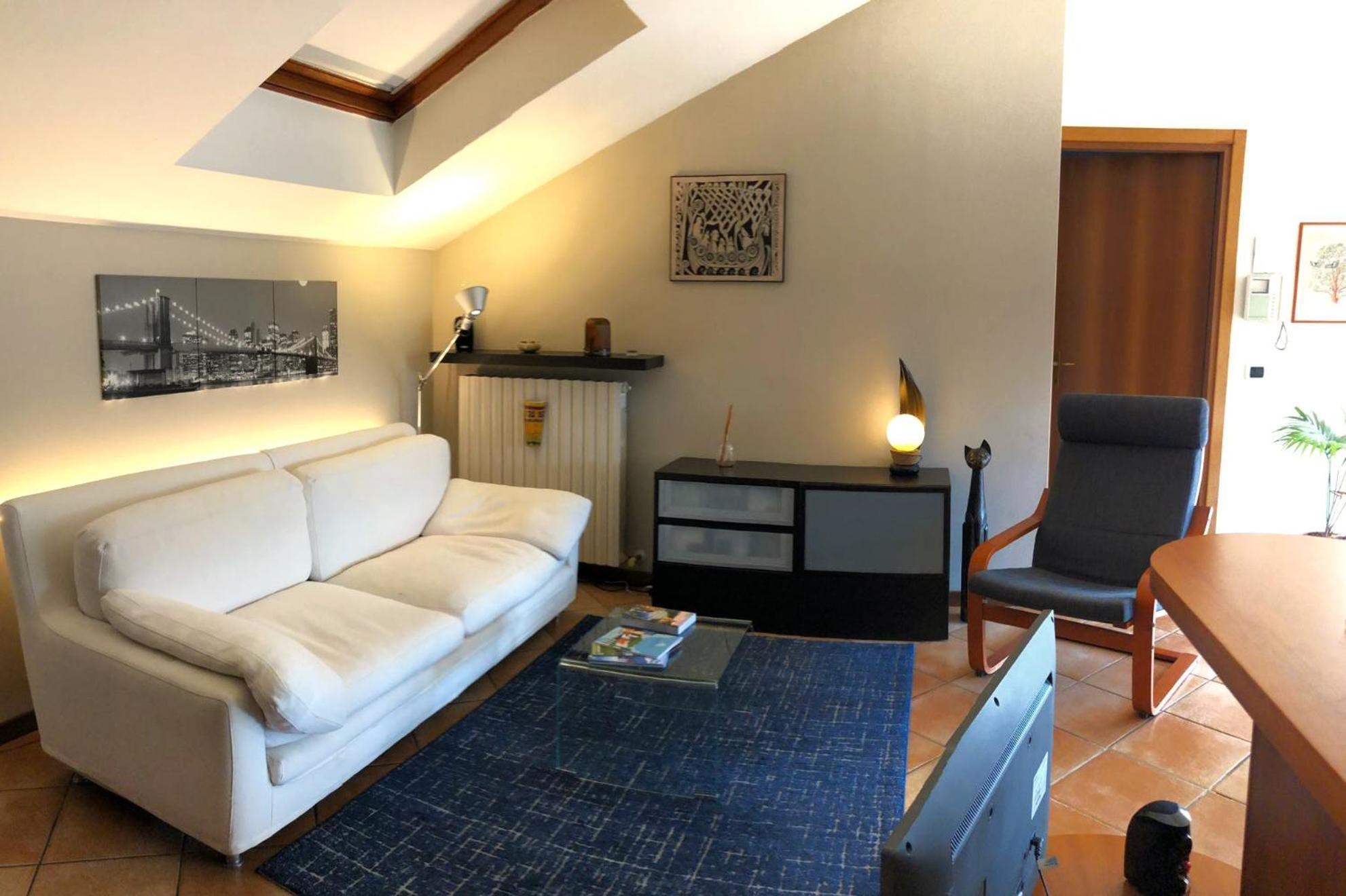 Bright Penthouse Close To Center With Terrace And Lake View Lecco Zewnętrze zdjęcie